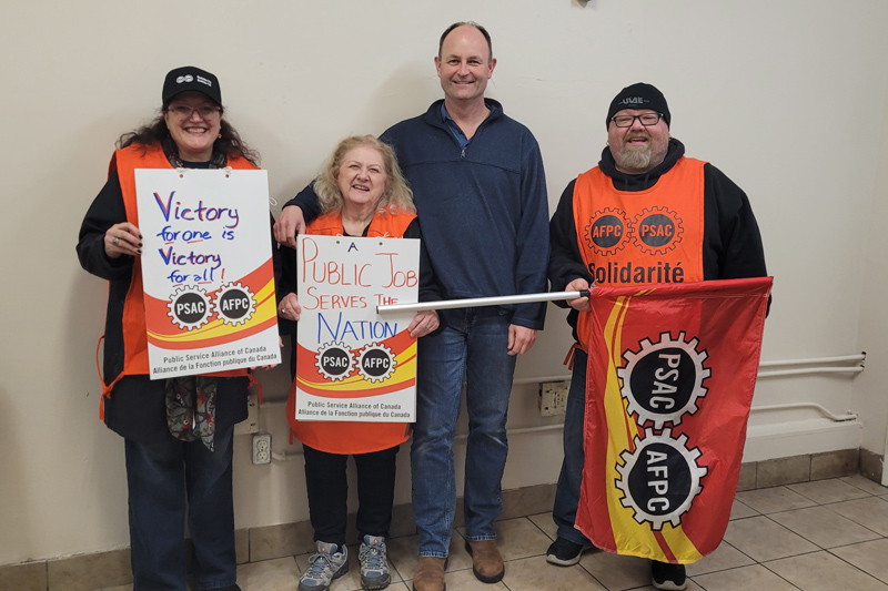 UFCW EPC stands with PSAC in fight for fair union contract