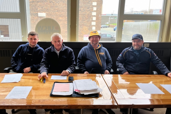 Local 1252 members with Labrador Marine Inc. ratify new contract 